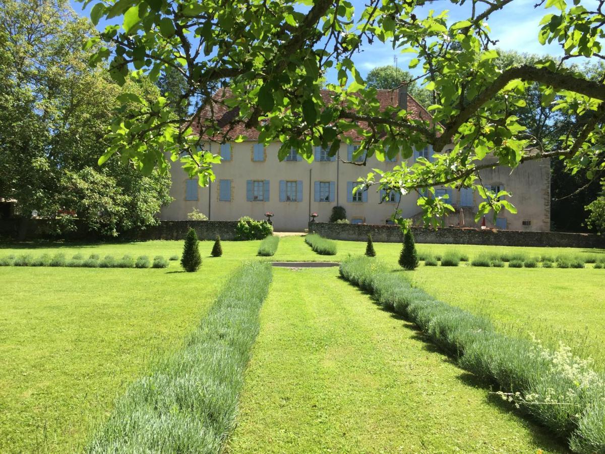 La Maison Des Peres Charolles Zewnętrze zdjęcie