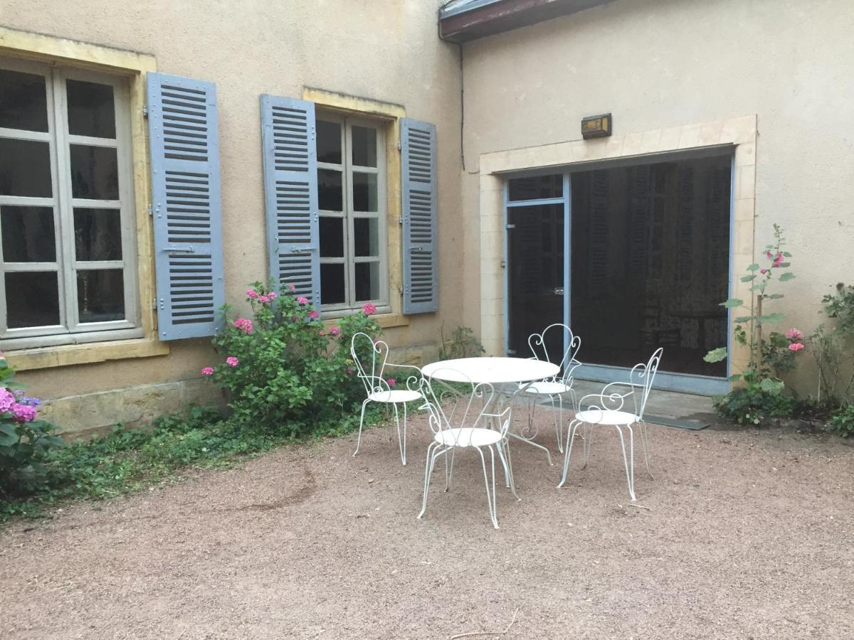 La Maison Des Peres Charolles Zewnętrze zdjęcie